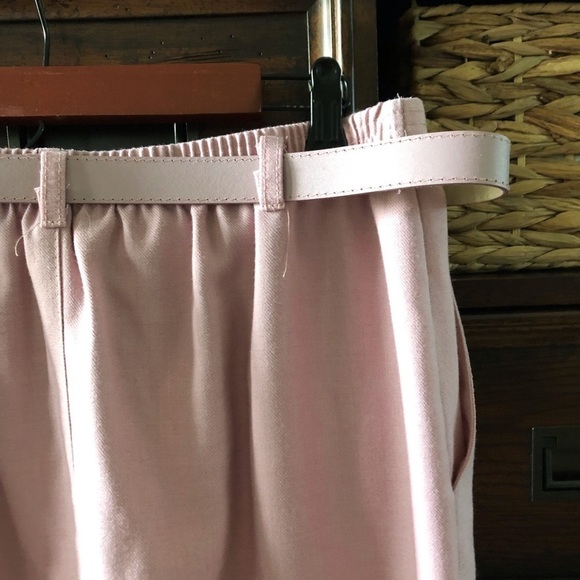 Vintage pink midi skirt with matching belt in size 16 - Picture 3 of 9